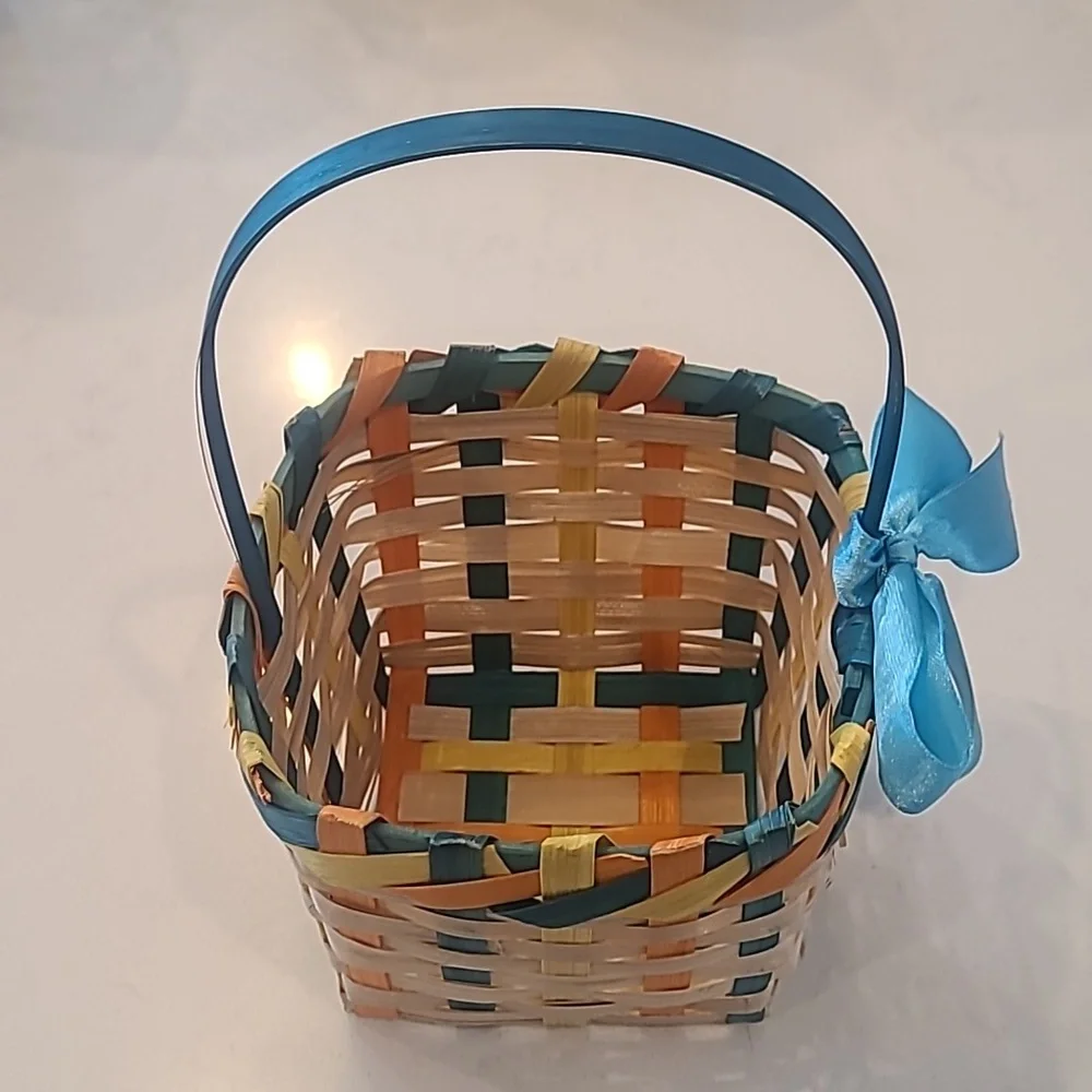BOUTIQUE VINTAGE INSPIRED EASTER BASKET 🐣 🐰
